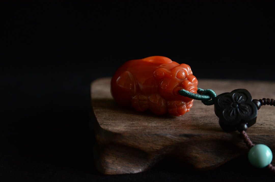 【瑞兽貔貅】天然南红玛瑙 传统立体雕刻 复古文艺项链 - 项链 - 半宝石 红色