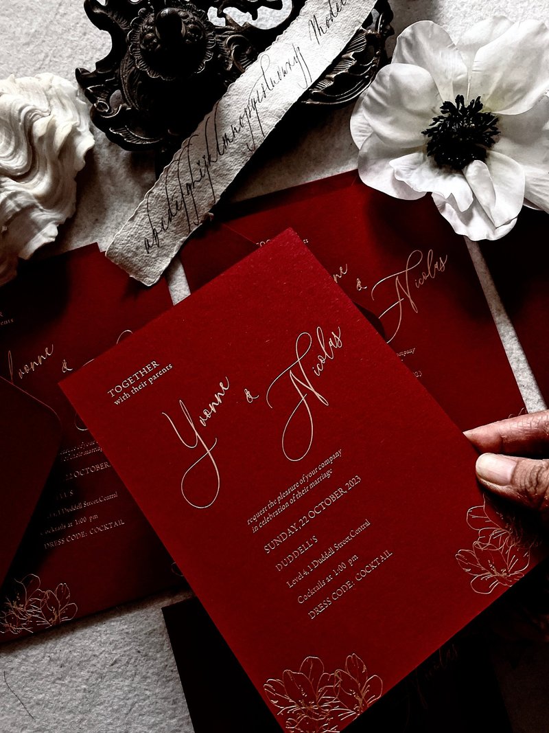 烫金酒红喜帖 简约设计 600gm复古棉纸 - 喜帖 - 纸 白色