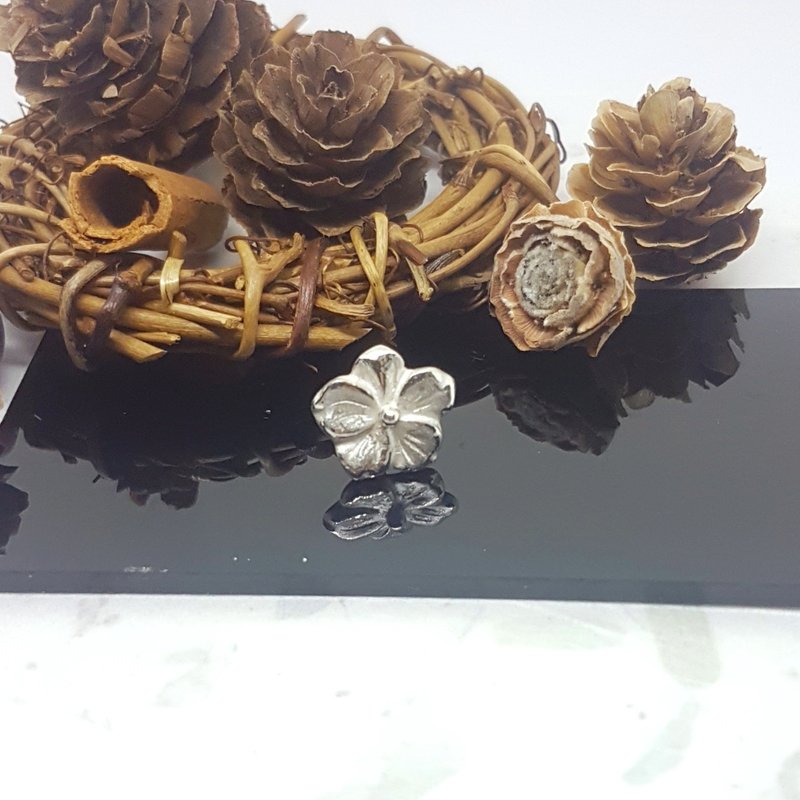 银铌细工 | 银黏土/纯银木槿花耳环/单耳耳环/手作银饰 - 耳环/耳夹 - 纯银 银色