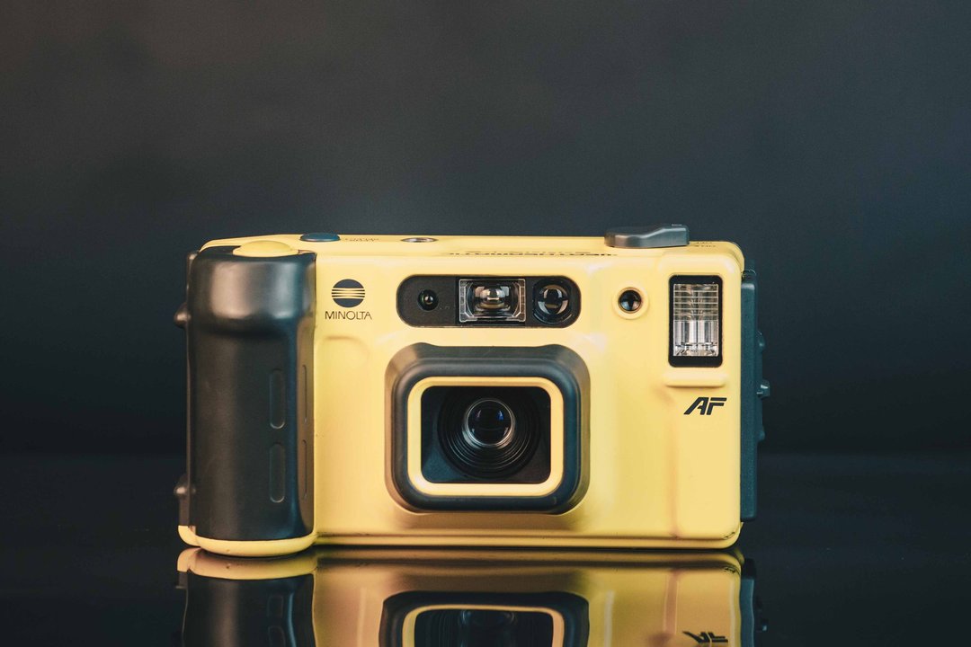 Minolta WEATHERMATIC DUAL 35 #防水底片相机 - 相机 - 其他金属 黑色