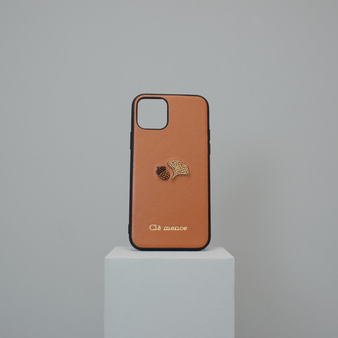 栗子与银杏叶缝珠手机壳 iphone型号皆可订制 - 手机壳/手机套 - 塑料 咖啡色