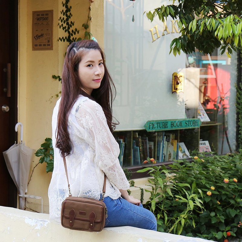 大旅行/真皮帆布斜背包护照套 - 侧背包/斜挎包 - 棉．麻 黑色