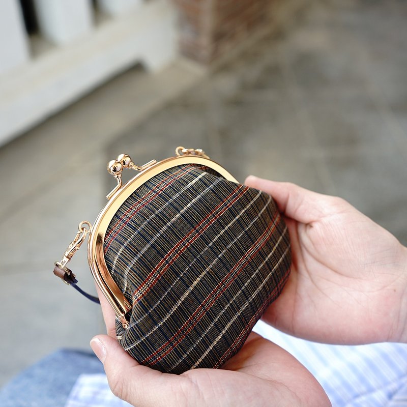 【京都奈口金包】手织和服椿包/零钱包 - 旗袍 - 棉．麻 