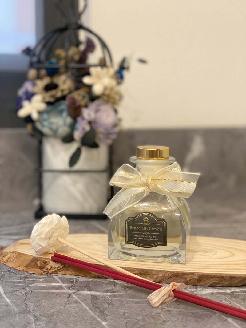 鸿琴生活-【 阿多尼斯顶级英国JCbuck小苍兰精油扩香组】 - 香薰/精油/线香 - 玻璃 