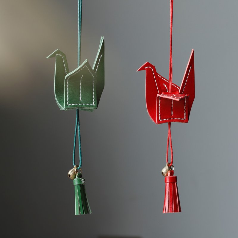 【特卖】真皮千纸鹤 平安鸟 个性车内挂饰吊饰 DIY手工礼品材料包 - 吊饰 - 真皮 