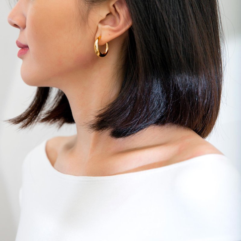 Hoop Earrings 黄铜镀22K金圈型耳环(小) 22mm 耳针/夹式 - 耳环/耳夹 - 铜/黄铜 金色