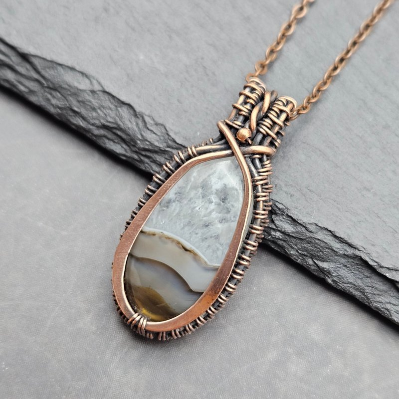 海洋玛瑙 造旧铜线吊坠 金属绕线 - 项链 - 铜/黄铜 银色