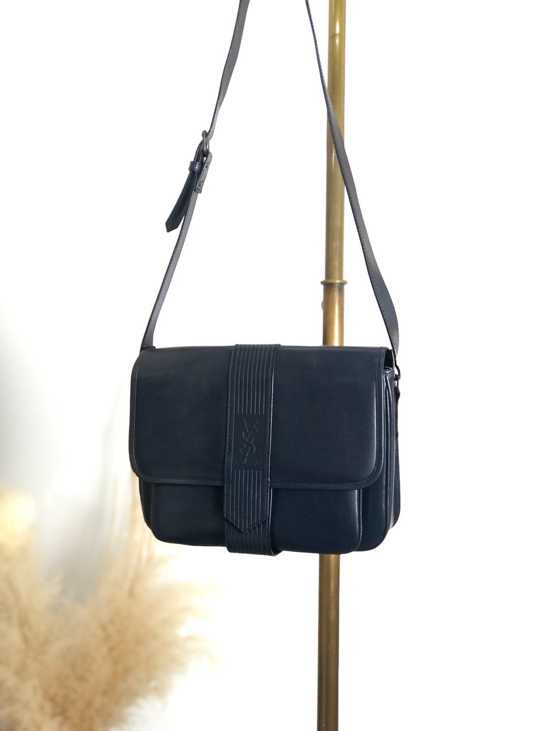 【日本直送，铭牌二手包装】Yves Saint Laurent Yves Saint Laurent 单肩包 海军蓝 YSL 压花皮革 旧款 act6sn - 侧背包/斜挎包 - 真皮 蓝色