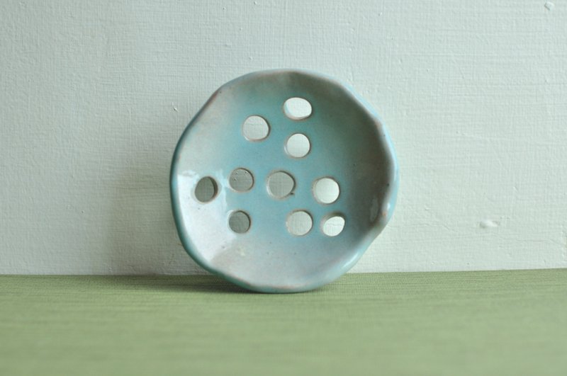 Heyu Soap ・手捏陶皂盘・陶土制・自然沥水・手工生活器皿 - 卫浴用品 - 陶 卡其色