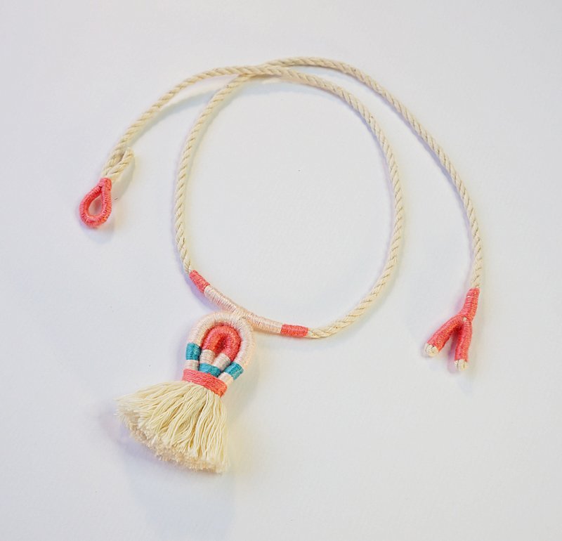 春光-流苏项链 - 项链 - 绣线 粉红色
