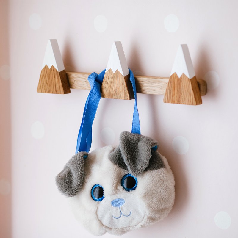 Wall Mount Mountain Childrens Hanger with Hooks for Clothes and Bags from Wood - 儿童家具 - 木头 白色