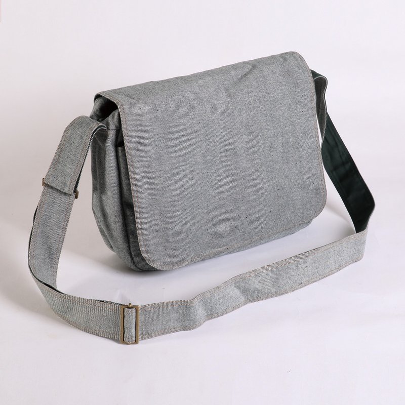 乐咖书包-丹宁灰 - 侧背包/斜挎包 - 棉．麻 灰色