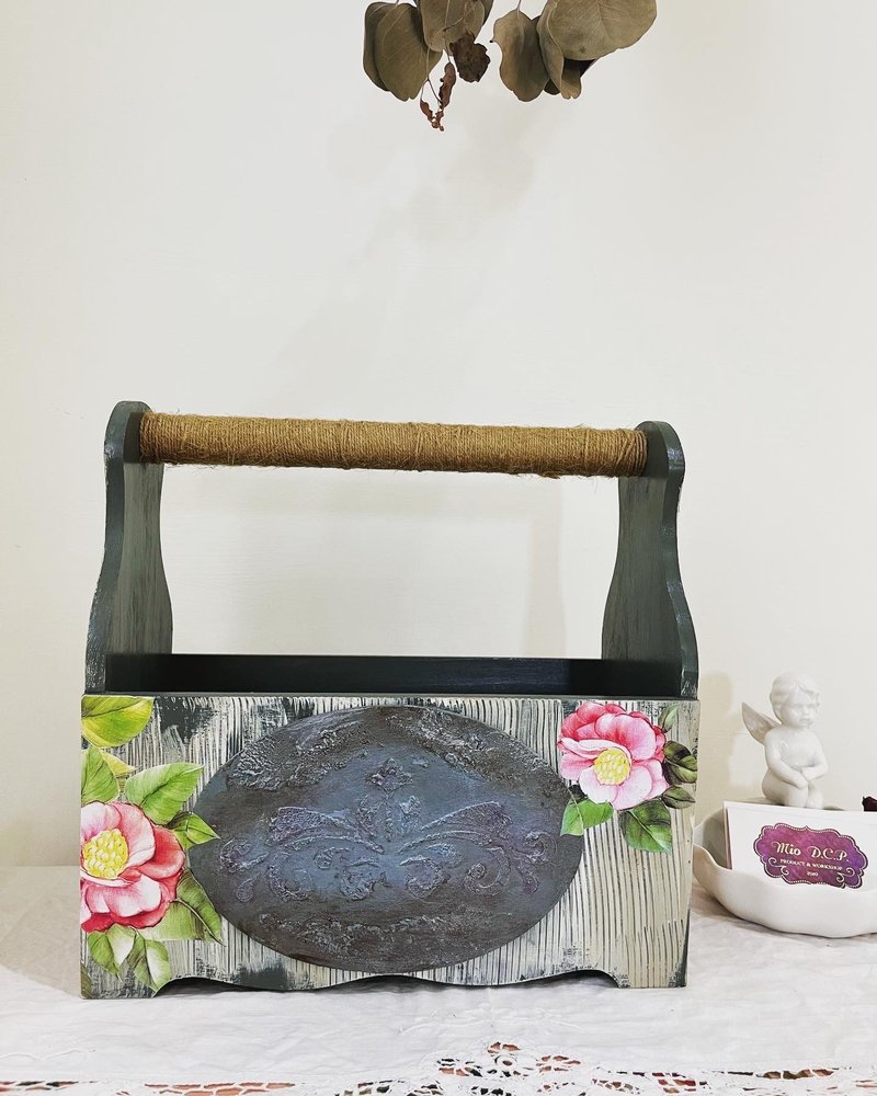 仿锡雕山茶花 提盒 收纳盒 麻绳 纸艺拼贴 蝶古巴特 置物盒 - 收纳用品 - 木头 粉红色