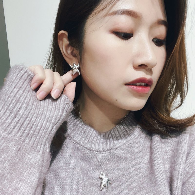 梅川家系列-梅川伊芙 925纯银耳环 - 耳环/耳夹 - 纯银 银色