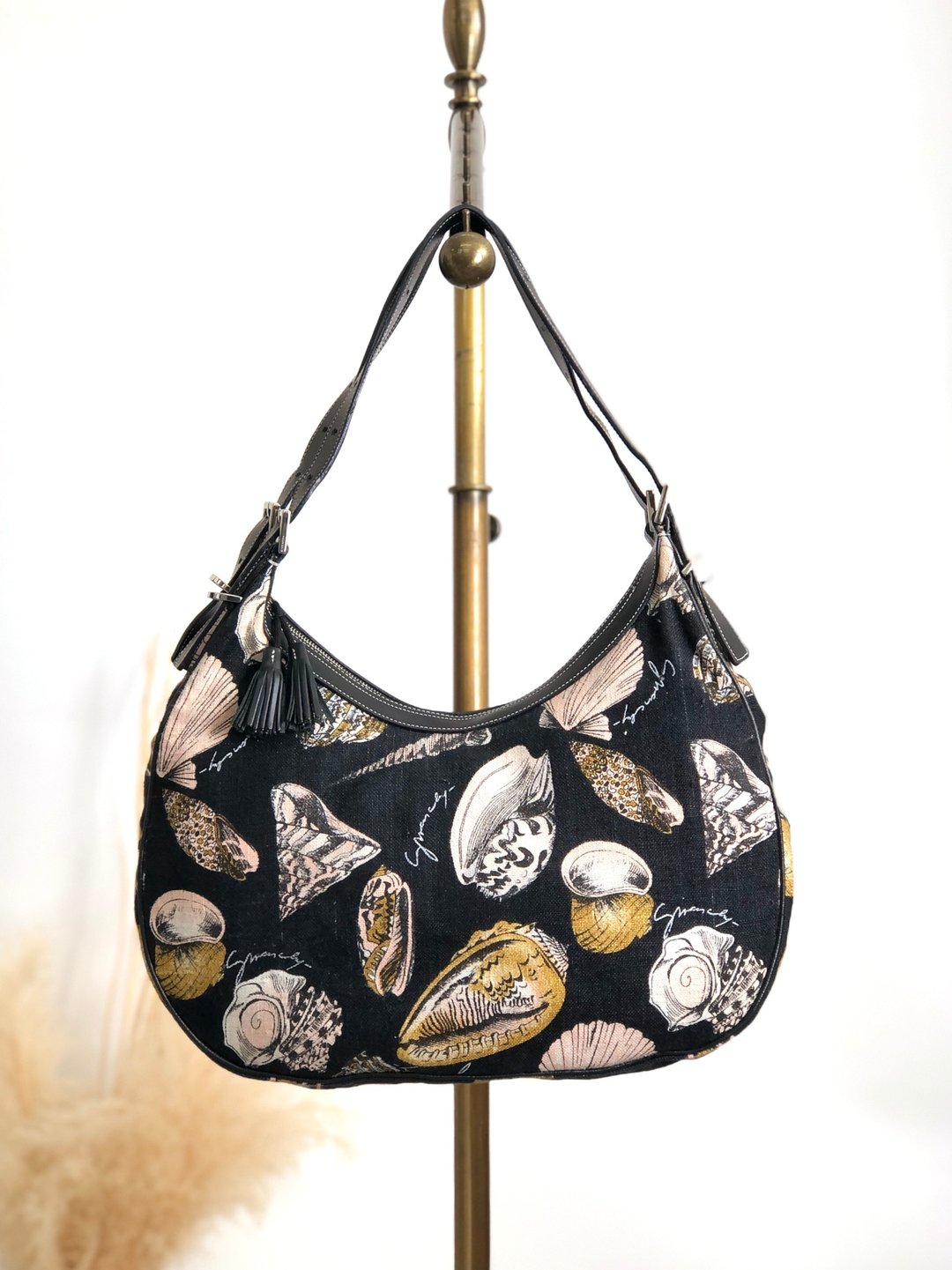 【 日本直送 名牌中古包 】GIVENCHY 纪梵希 贝壳包 肩背包 黑色 帆布 vintage 古董 ys7xjy - 侧背包/斜挎包 - 棉 黑色