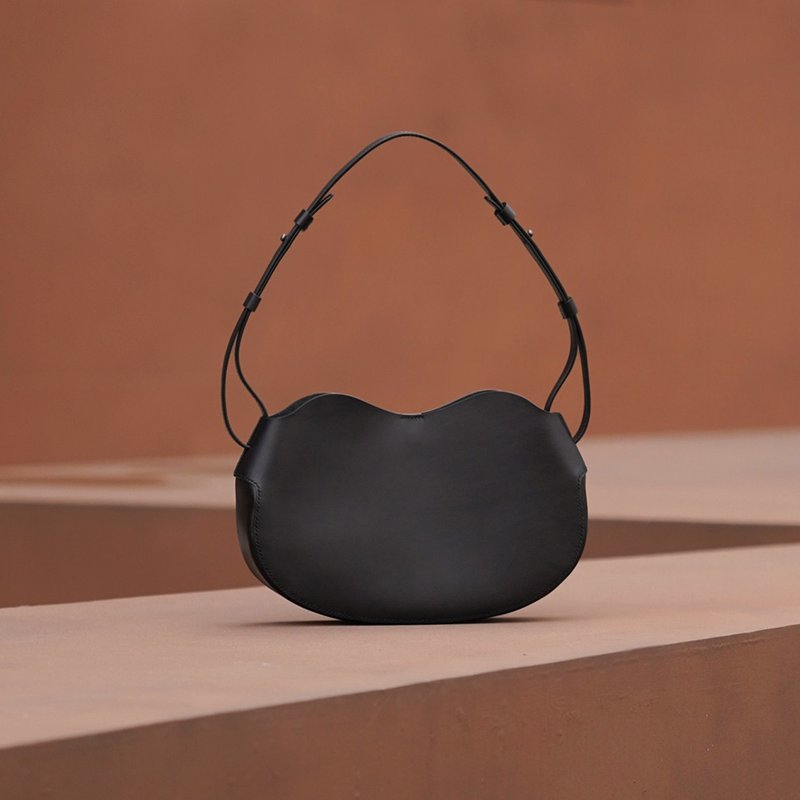 雾丘手提包 腋下包 － Hill shoulder bag-pea - 手提包/手提袋 - 真皮 多色