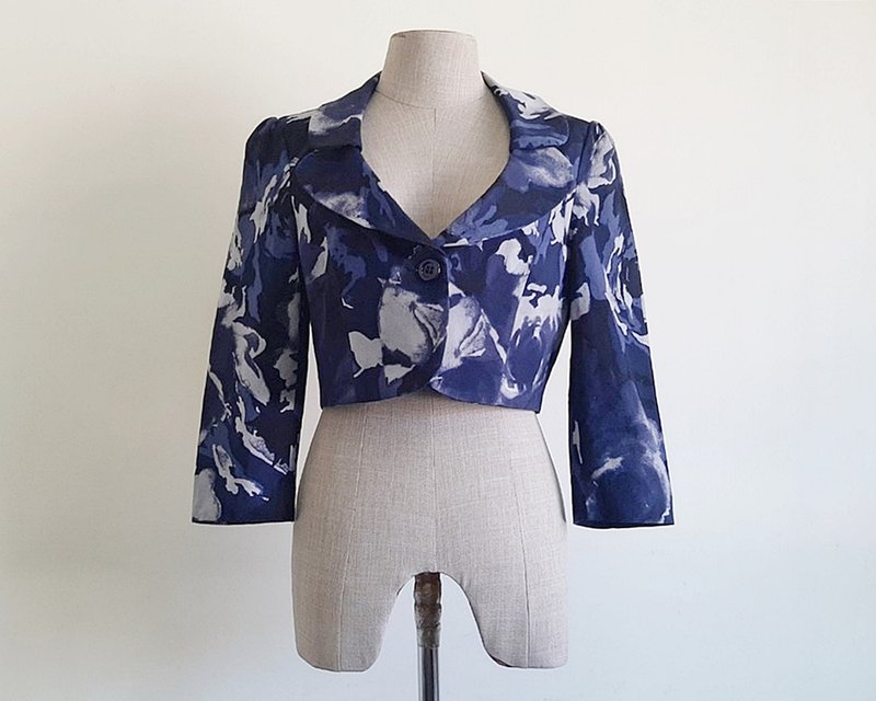 RINASCIMENTO 复古海军蓝短款女士抽象印花西装外套 S 码 - 女装西装外套/风衣 - 其他材质 蓝色