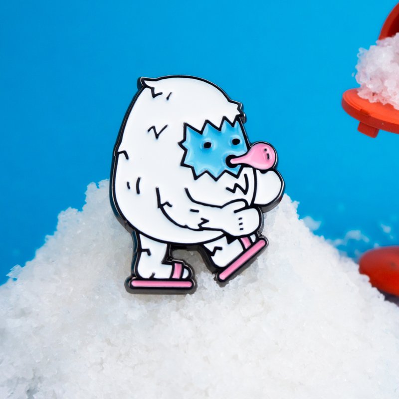 Chill Yeti Enamel Pin - 胸针 - 其他金属 蓝色