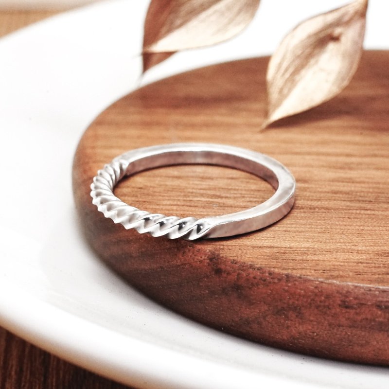 光影回旋戒 银戒体验课 ART64台中大鲁阁 银饰手作 金工课 文化币 - 金工/饰品 - 纯银 