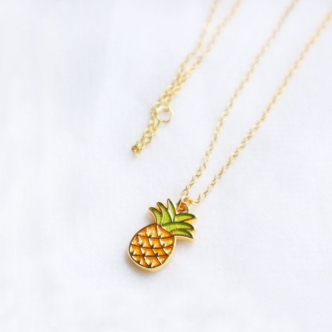 【卡片项链Card Necklace】台湾文化 入色款-凤梨 - 项链 - 其他金属 卡其色