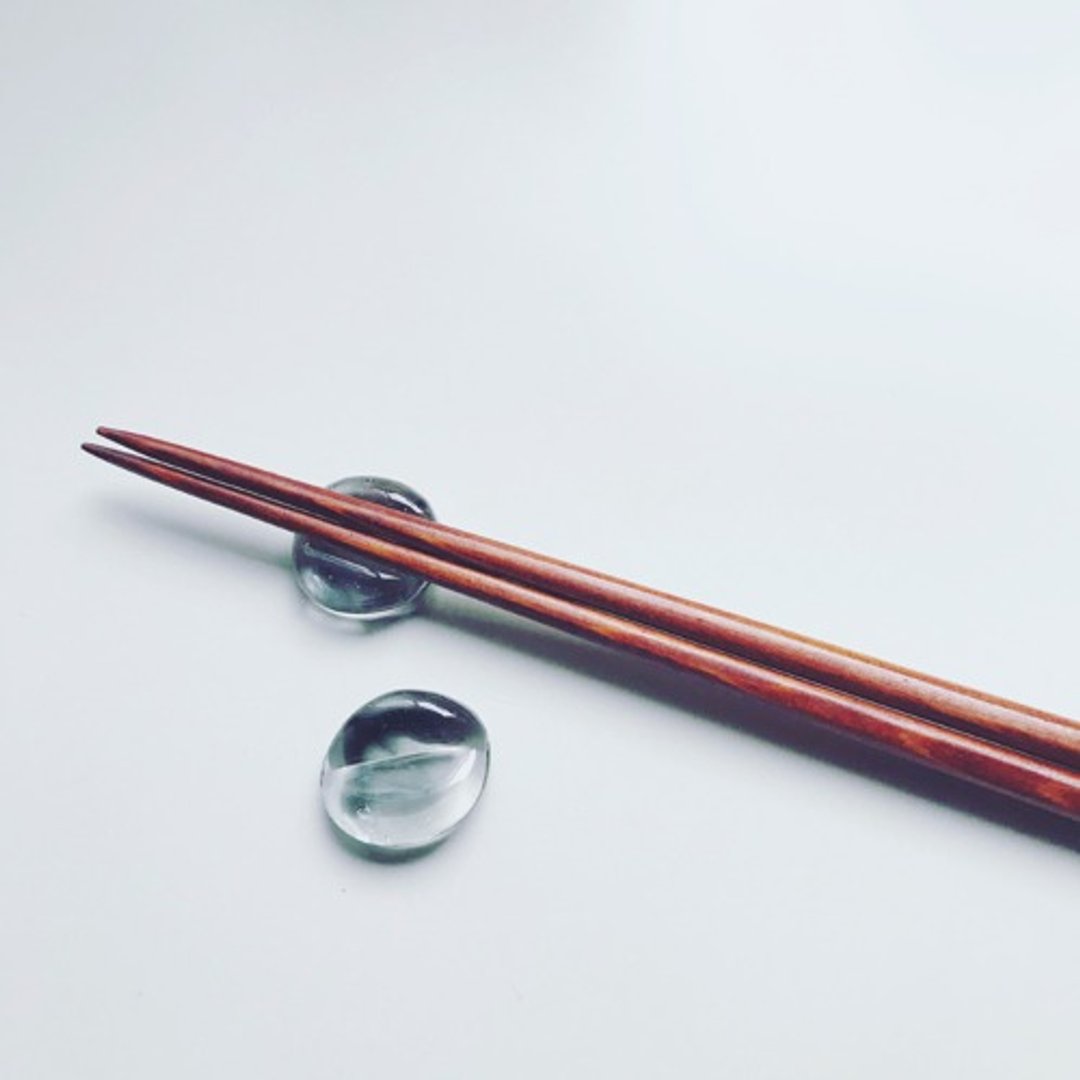 Chopstick rest for two / Black stone - 筷子/筷架 - 玻璃 黑色