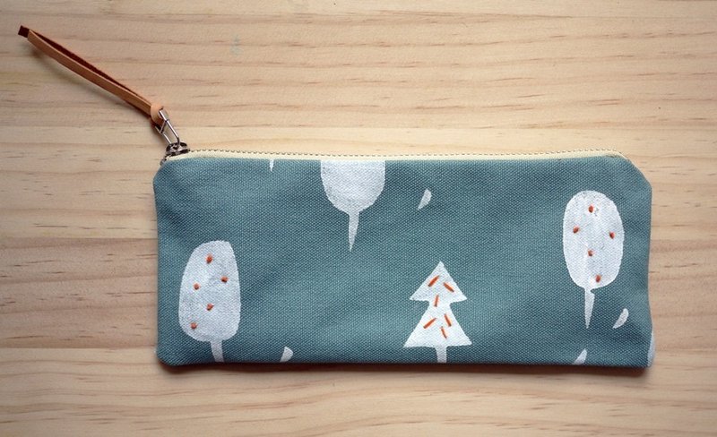 moshimoshi | 笔袋-森林漫步 - 化妆包/杂物包 - 棉．麻 