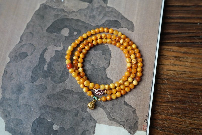 5mm天然蜜蜡 老玛瑙古法银吞金兽设计多圈手串项链s - 手链/手环 - 半宝石 黄色