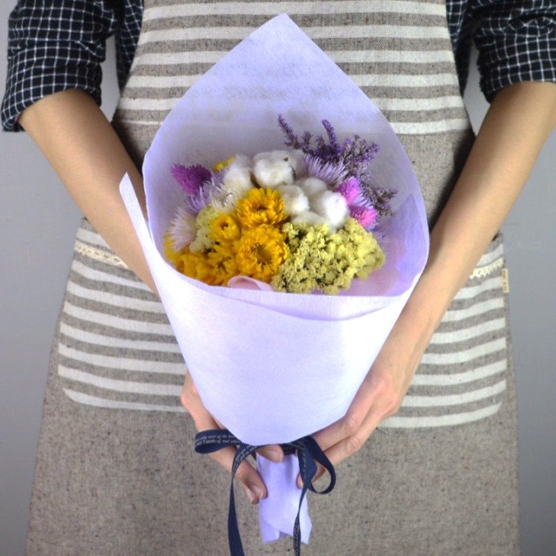 花丘｜干燥花束-粉紫香槟  干燥花 花礼 生日礼物 麦杆菊  情人节 手作  毕业礼物 - 植栽/盆栽 - 植物．花 紫色