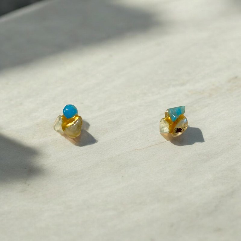 水波小花天然石金继耳环 - 耳环/耳夹 - 水晶 蓝色