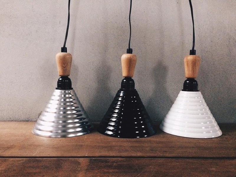 早期外销欧美日 老榉木螺旋吊灯 工业风 限量库存品 - 灯具/灯饰 - 其他金属 黑色