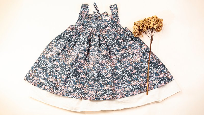 Handmade by Mina【AGF系列】小花田园澎澎小肩款洋装 赠礼盒 - 童装裙 - 棉．麻 多色