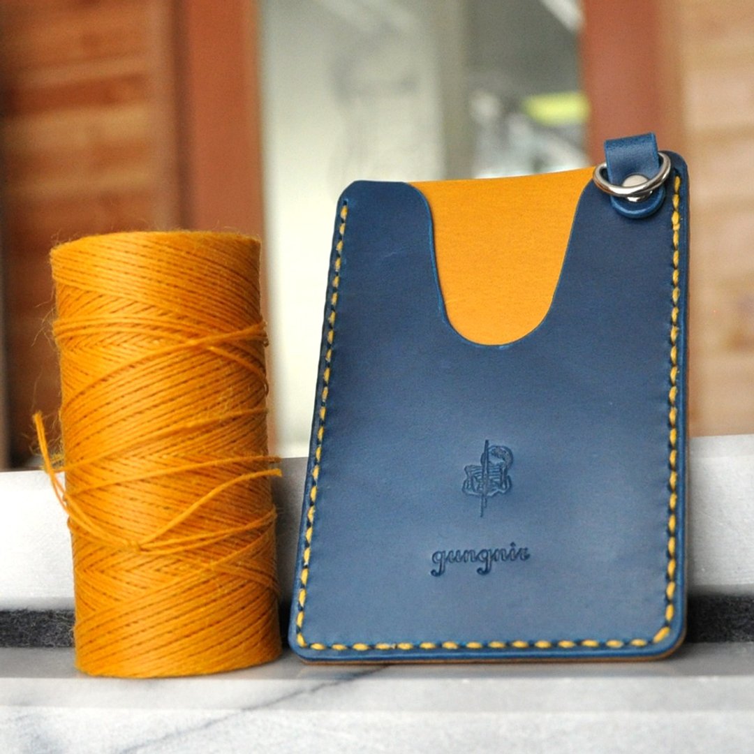 Outing Pass Case B No.1 Buttero - 证件套/卡套 - 真皮 多色