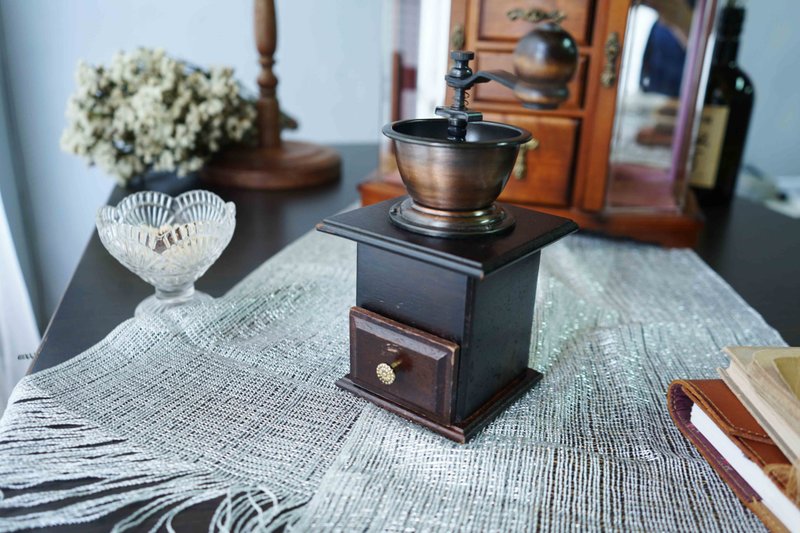 日本杂货-HARIO coffee Mill 日本制复古木制手摇磨豆机 - 咖啡壶/周边 - 木头 咖啡色