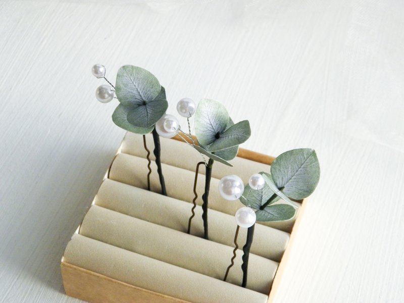 Wedding headpiece Floral hair pins Eucalyptus pearl hair pins Bridal hair piece - 发饰 - 其他材质 绿色