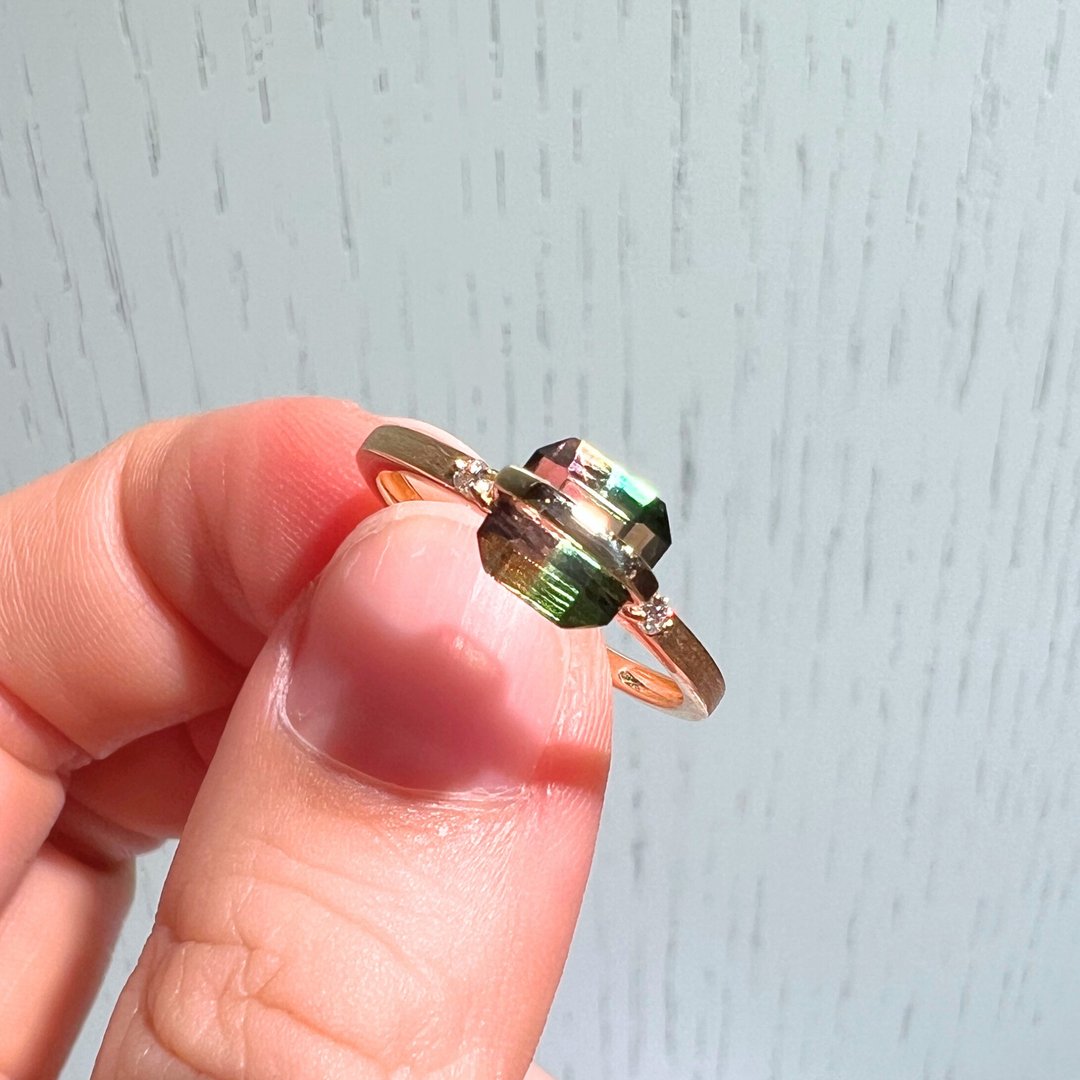 The Traverse  - 天然西瓜双色碧玺(1.14ct) 18k金钻戒 - 戒指 - 贵金属 