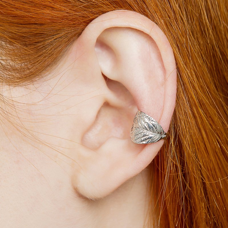 Silver leaf ear cuff no piercing - 耳环/耳夹 - 纯银 银色