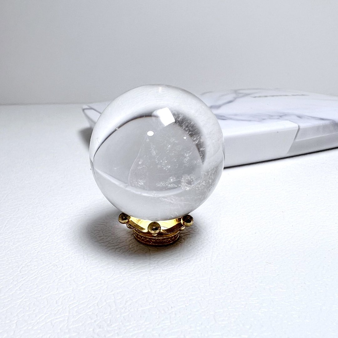 舒心。 一图一物 摆件 疗愈 净化 水晶球 l 白水晶球 l - 摆饰 - 水晶 白色