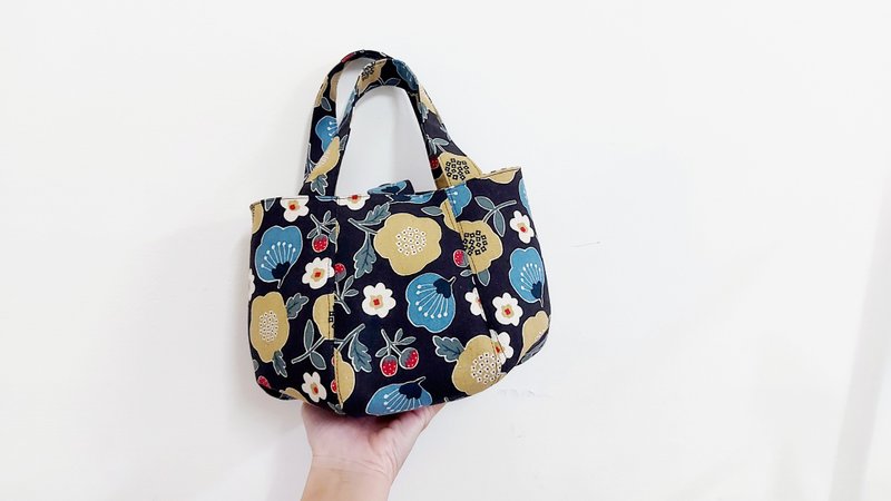 【南瓜包】南瓜手提包-手提袋-外出包-北欧花园(黑)-礼物-便当袋 - 手提包/手提袋 - 棉．麻 