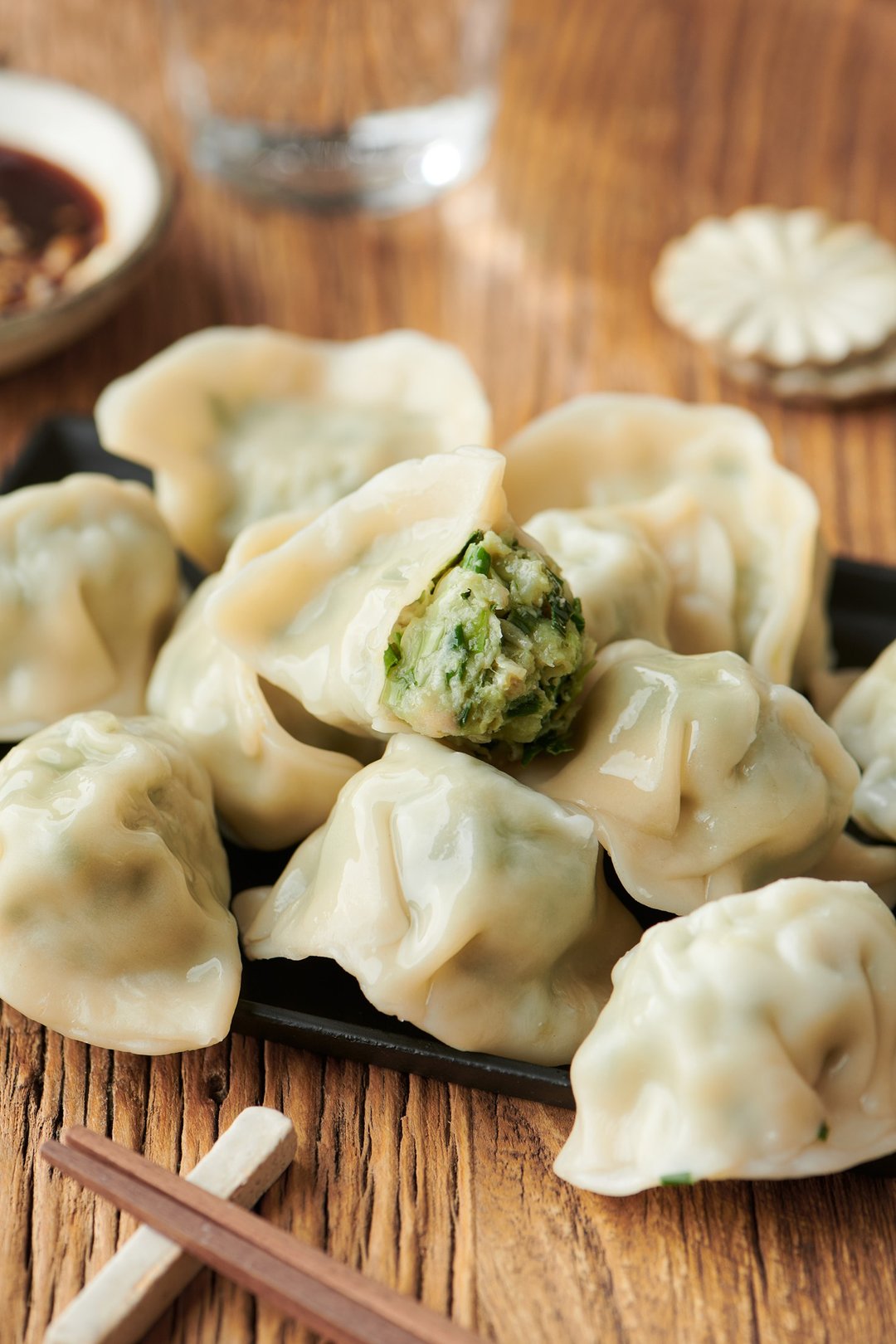 经典韭菜猪肉水饺(50颗/1包入) - 熟食小吃 - 其他材质 黄色