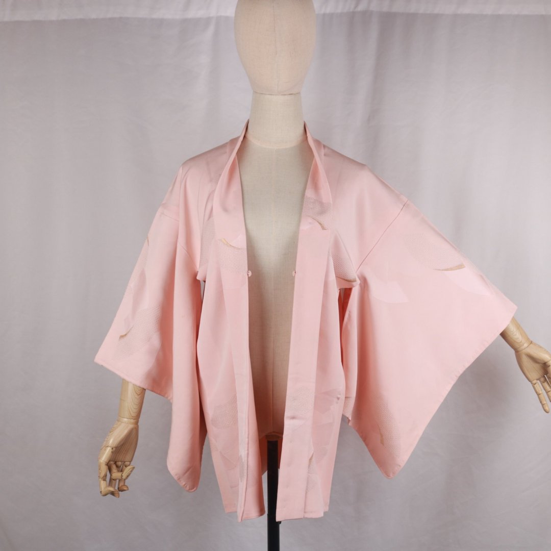 日本古着羽织 和服夹克 粉红色 女款短版晨袍 - 女装休闲/机能外套 - 其他材质 粉红色