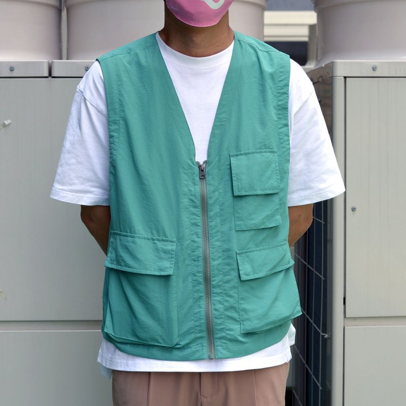 防泼水多口袋背心(绿 紫) - 男装背心 - 尼龙 绿色