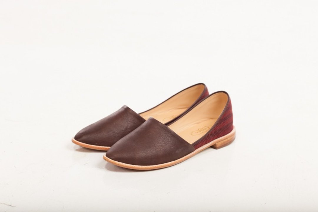 Bold Shoes - 女款休闲鞋 - 真皮 咖啡色