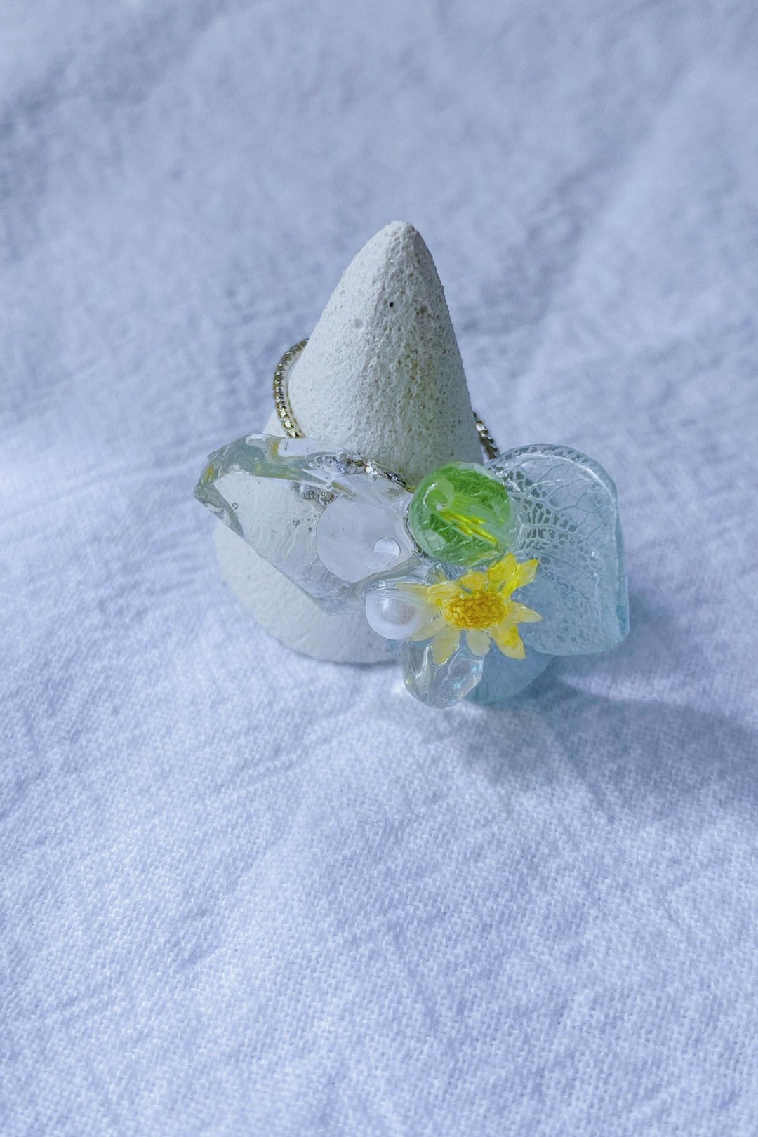 Treasure Hunting Ring真花戒指 - 耳环/耳夹 - 植物．花 蓝色