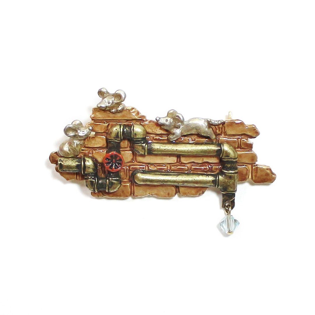 Underground Brooch PB126 - 胸针 - 其他金属 咖啡色