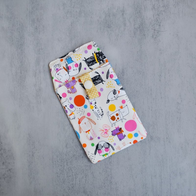 口袋型医师袍笔袋_插画狗狗 - 铅笔盒/笔袋 - 棉．麻 多色