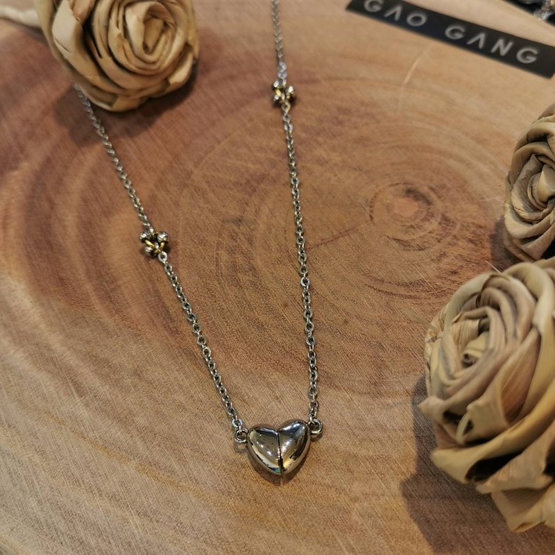 爱吸引项链 - 项链 - 不锈钢 银色