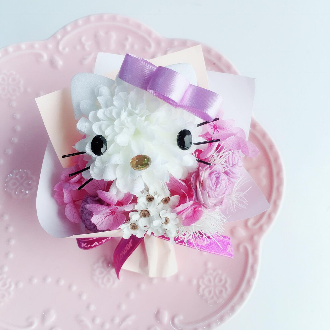 Hello Kitty 永生花束 - 摆饰 - 植物．花 粉红色
