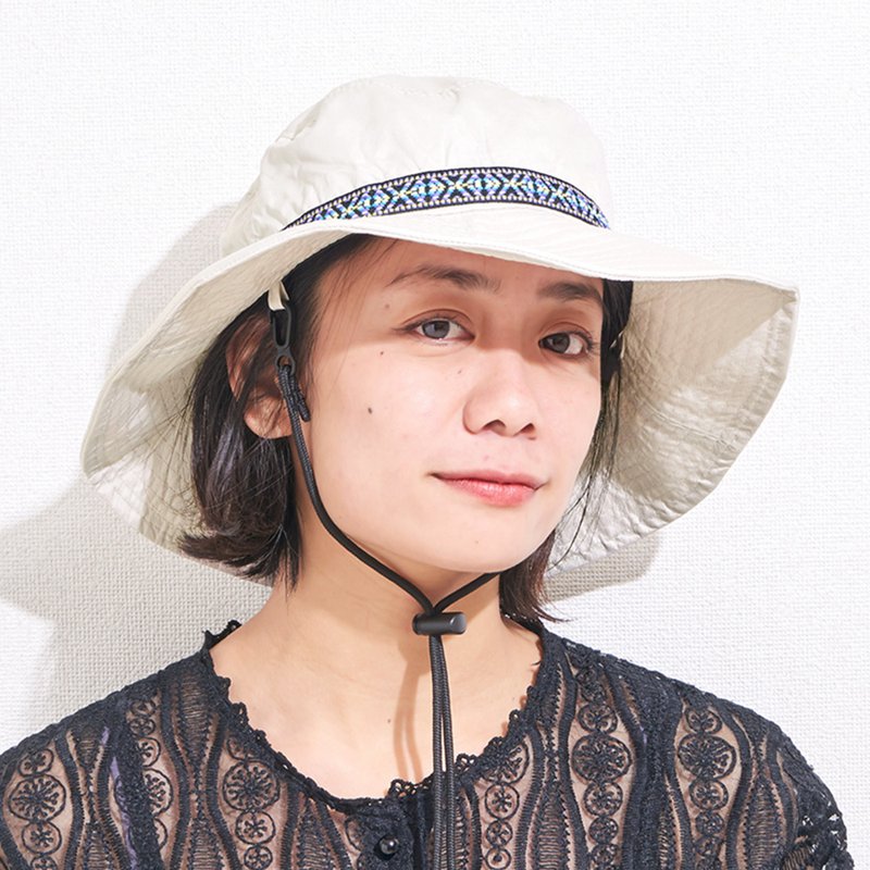 宽檐帽、露营帽、澳洲帽、遮阳帽、韩国时尚、雨帽 - 帽子 - 聚酯纤维 白色