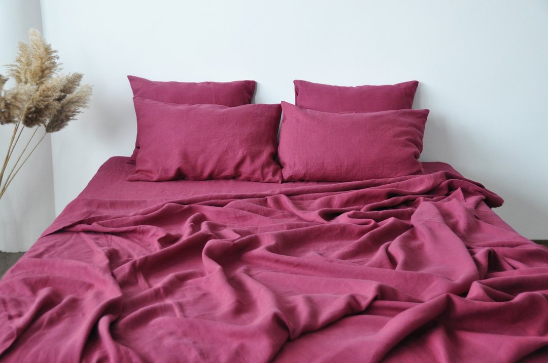 Raspberry linen sheet set / Flat+fitted sheet+2 pillowcases / Red bedding - 寝具 - 亚麻 红色