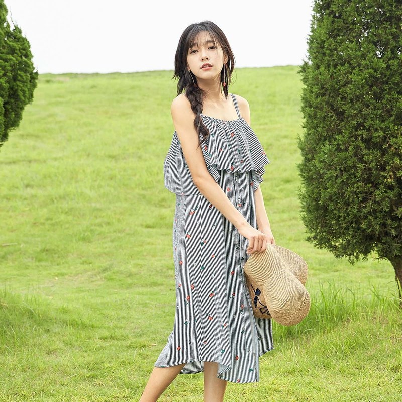 安妮陈2017夏装新款女士露肩大荷叶边吊带连身裙洋装 - 洋装/连衣裙 - 其他材质 蓝色